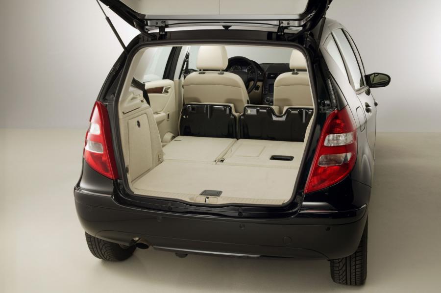  Mercedes-Benz A-Class 5-Door 2004 года  (фото 243 из 344)